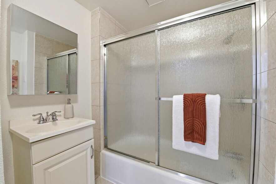 More Photos Of 2115 University Ave, Mountain View Multifamily For Sale