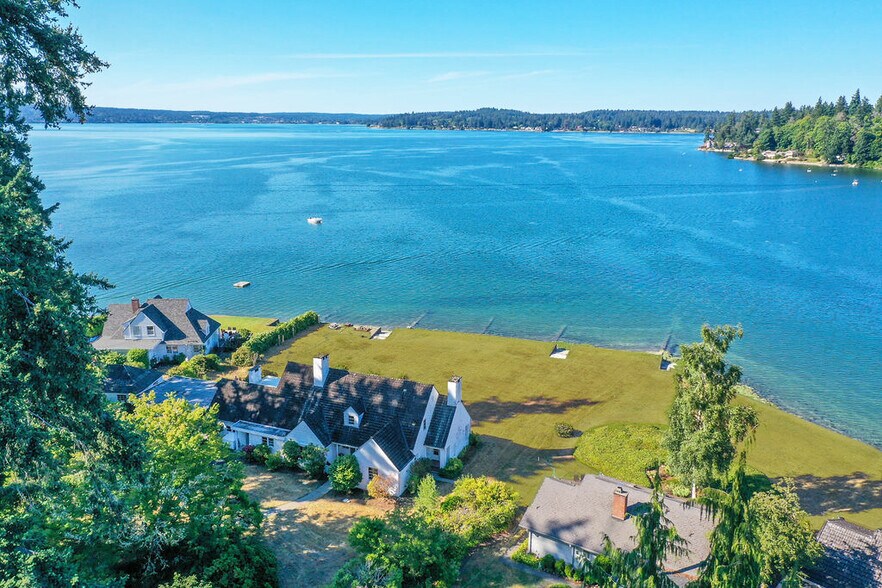 More Photos Of 3026 Marine Dr, Bremerton Specialty For Sale