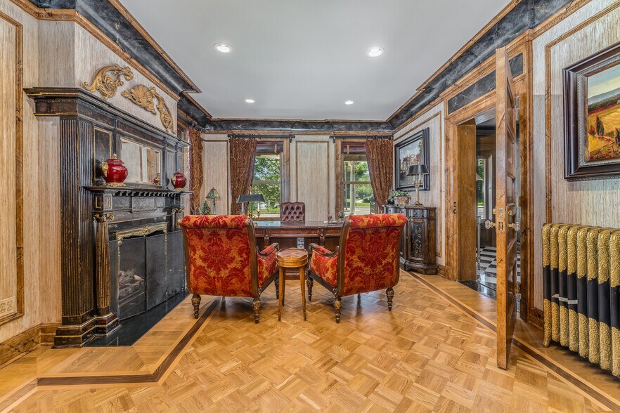 More Photos Of 1 Main St, Flemington Office For Sale