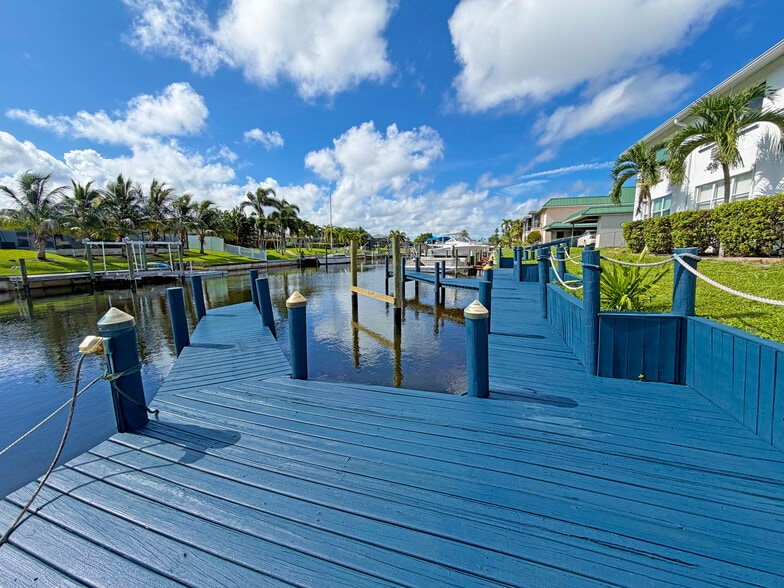 More Photos Of 3817 Del Prado Blvd S, Cape Coral Apartments For Sale