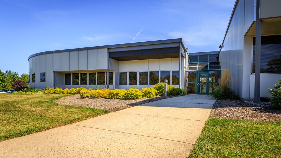 Primary Photo Of 104 Windsor Center Dr, East Windsor Medical For Lease