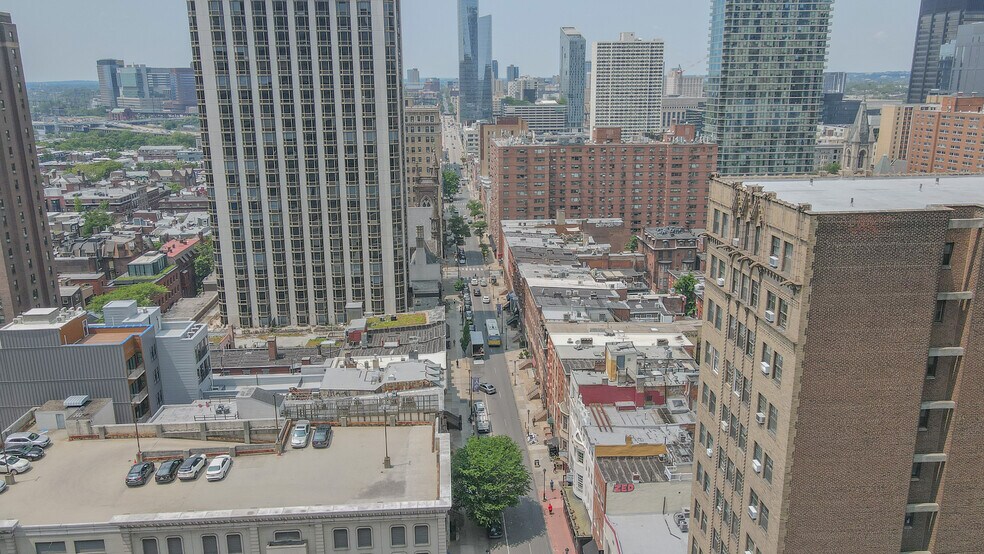 More Photos Of 2007-2011 Walnut St, Philadelphia Apartments For Sale