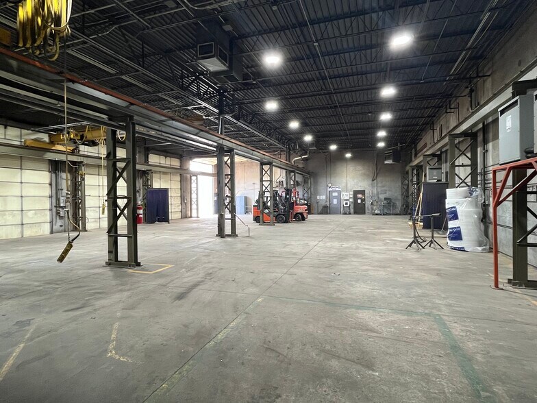 More Photos Of 3300 S Ann Arbor Ave, Oklahoma City Manufacturing For Sale