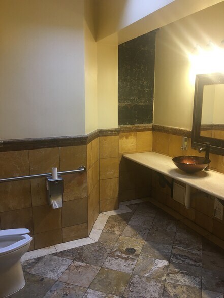 More Photos Of 327-339 15th St, Oakland Office For Sale