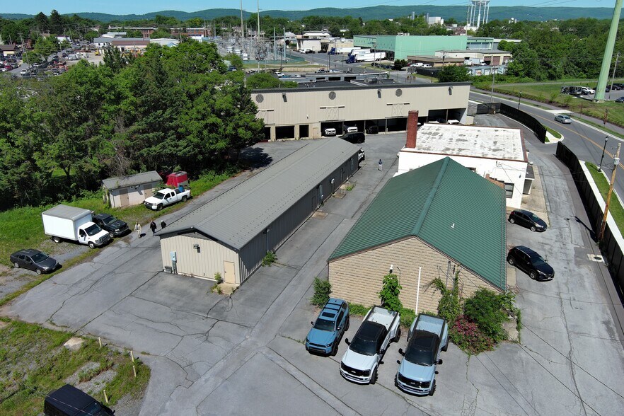 More Photos Of 430 Pine Ave, Frederick Warehouse For Sale