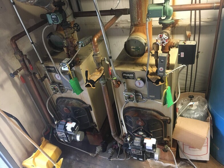 More Photos Of 5410 Bent Ct, Juneau Carwash For Sale