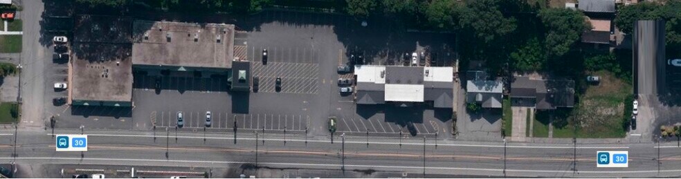 More Photos Of 800 Oaklawn Ave, Cranston Unknown For Lease