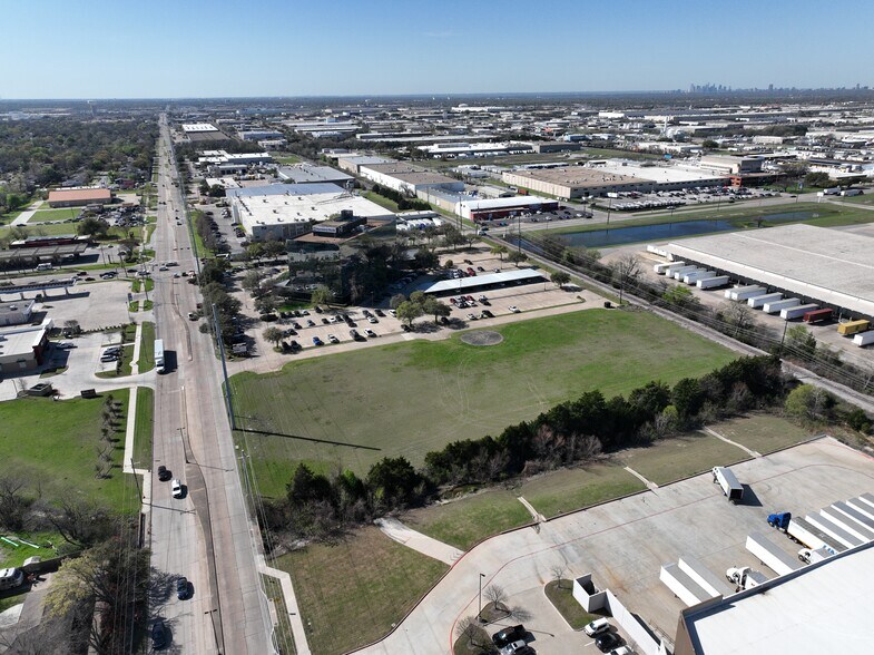 More Photos Of 1849 Shiloh rd, Garland Industrial For Lease