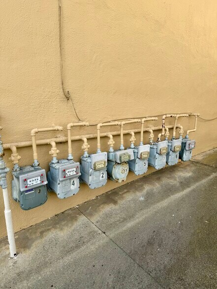 More Photos Of 132 Southwood Dr, South San Francisco Apartments For Sale