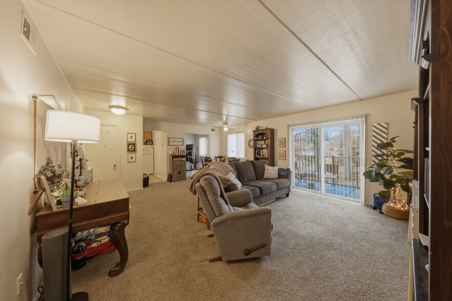 More Photos Of 3403 Lancaster Pike, Wilmington Apartments For Sale