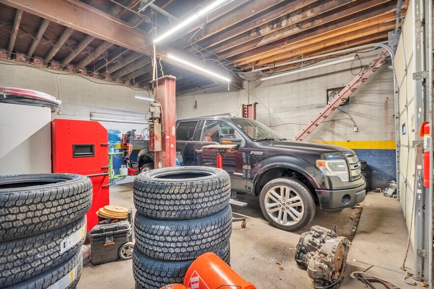 More Photos Of 1333 Delsea Dr, Deptford Auto Dealership For Sale