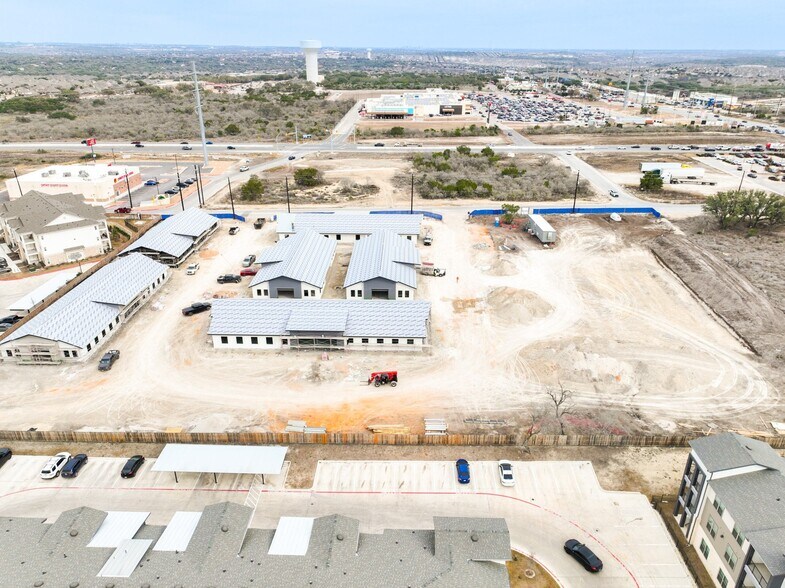 More Photos Of 211 Crossing, San Antonio Land For Sale
