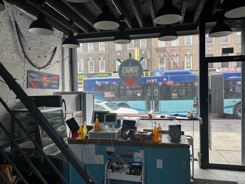 More Photos Of 670-680 Nostrand Ave, Brooklyn Storefront Retail Office For Lease