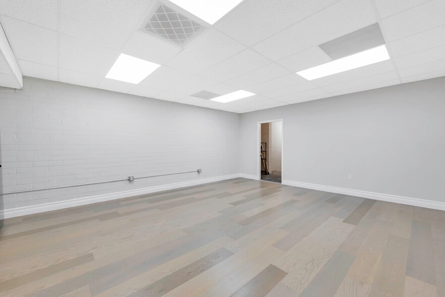 More Photos Of 6617 San Fernando Rd, Glendale Warehouse For Sale