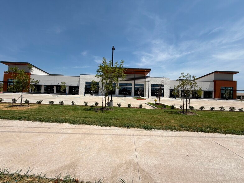 More Photos Of 10750 Coit Rd, Frisco Freestanding For Sale