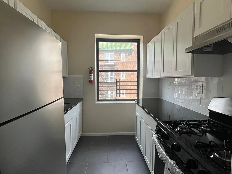 More Photos Of 5 Harvard St, East Orange Apartments For Sale