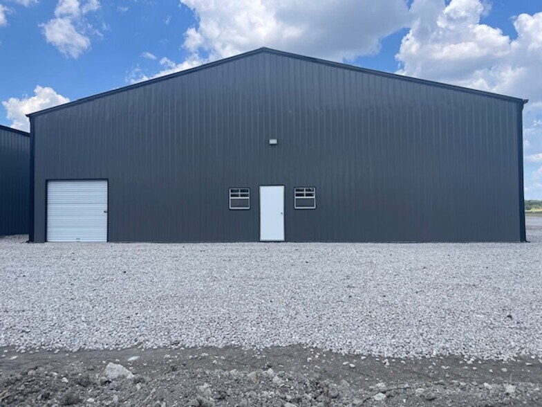 More Photos Of 3745 County Road 997, McKinney Warehouse For Lease