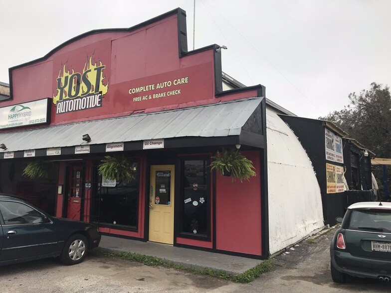 More Photos Of 5415 N Lamar Blvd, Austin Auto Repair For Lease
