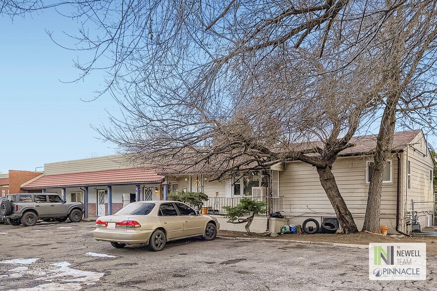 More Photos Of 10210-10230 W 26th Ave, Lakewood Apartments For Sale