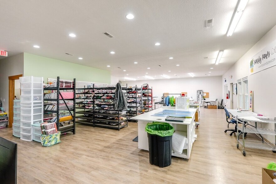 More Photos Of 2149 Wadsworth Rd, Norton Office For Sale