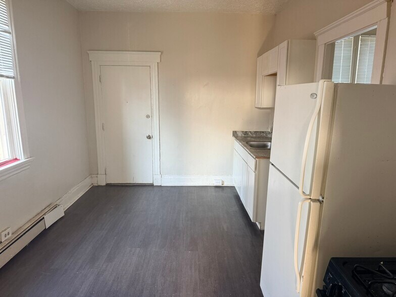 More Photos Of 1762 Cleveland Ave, Norwood Apartments For Sale