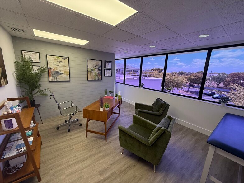 More Photos Of 7710 NW 71st Ct, Tamarac Medical For Lease