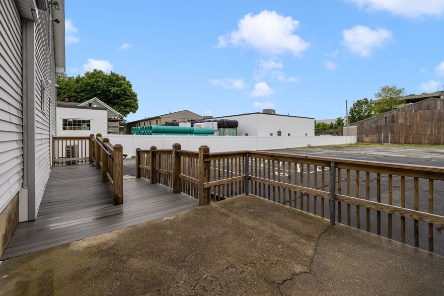 More Photos Of 84-86 Kilvert St, Warwick Restaurant For Sale