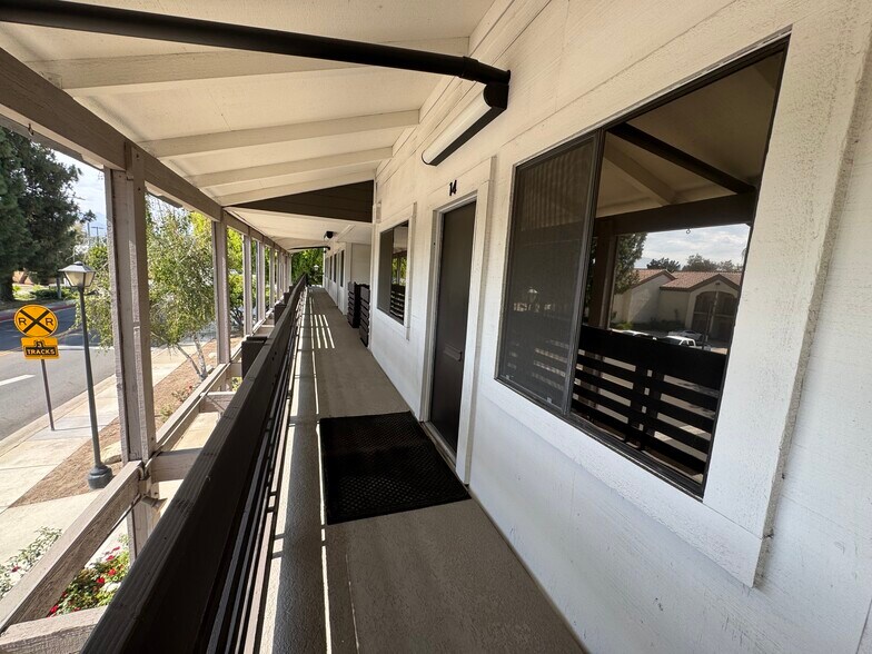 More Photos Of 451 W bonita Ave, San Dimas Office For Lease