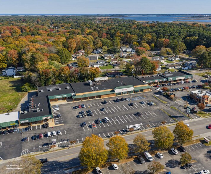 More Photos Of 456-476 Wythe Creek Rd, Poquoson General Retail For Sale
