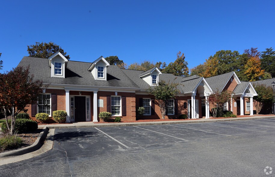 Primary Photo Of 2203 Eastchester Dr, High Point Medical For Sale