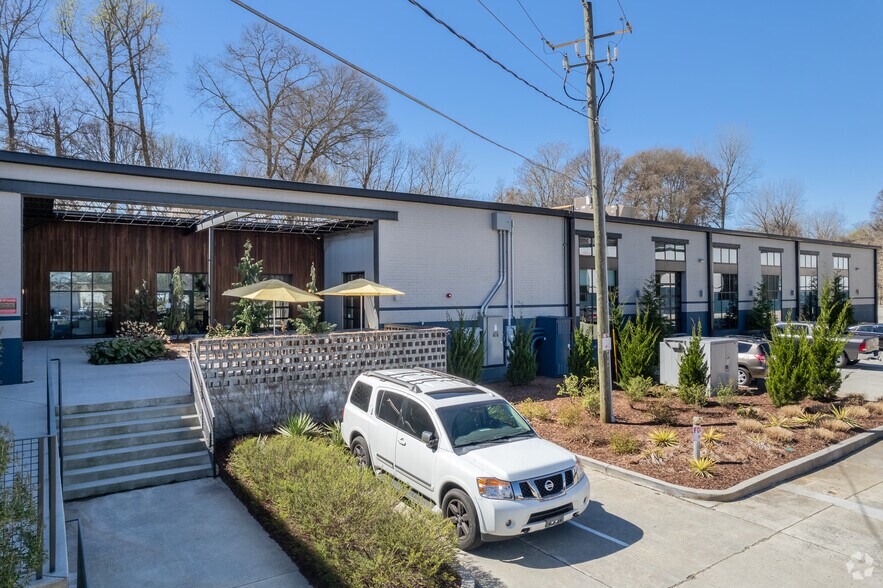 More Photos Of 1218 Menlo Dr NW, Atlanta Unknown For Lease