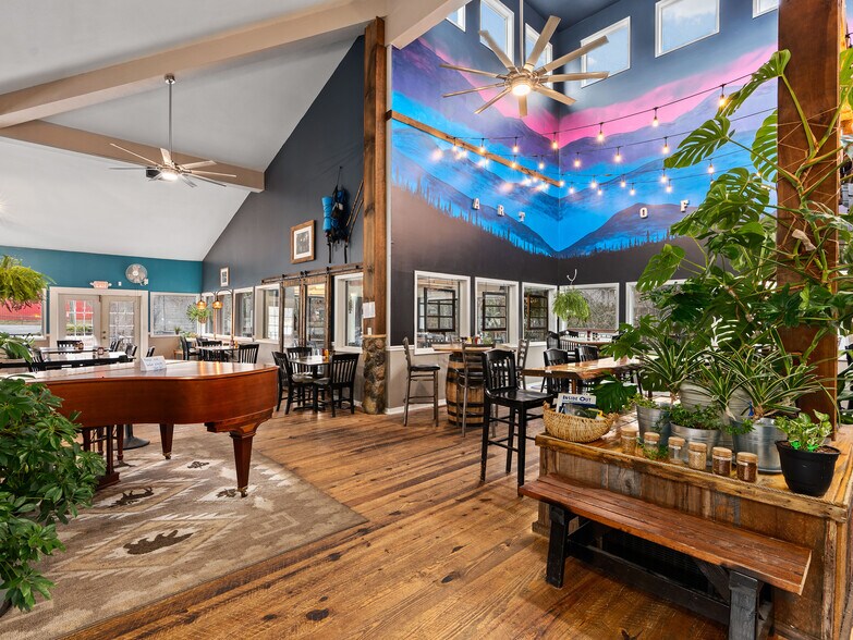 More Photos Of 4352 Soco Rd, Maggie Valley Restaurant For Sale