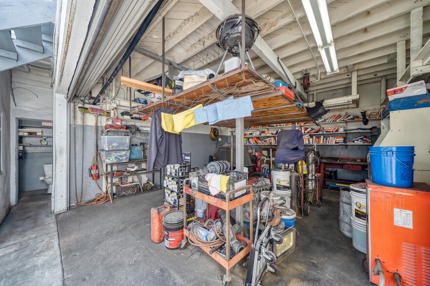 More Photos Of 4320 W Pico Blvd, Los Angeles Auto Repair For Sale