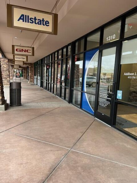 More Photos Of 25546 N Lake Pleasant Pky, Peoria General Retail For Lease