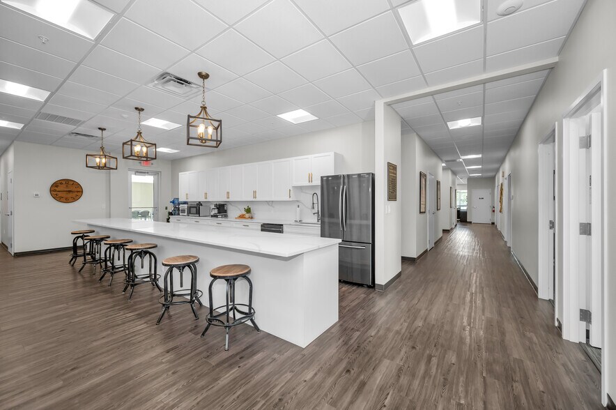 More Photos Of 11541 Trinity Blvd, Trinity Office For Sale