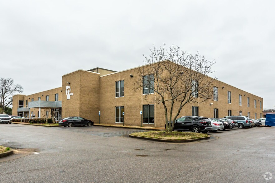 More Photos Of 3971 Knight Arnold Rd, Memphis Office For Sale