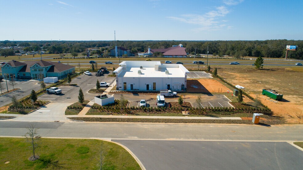 More Photos Of 17136 SE 109th Terrace Rd, Summerfield General Retail For Lease