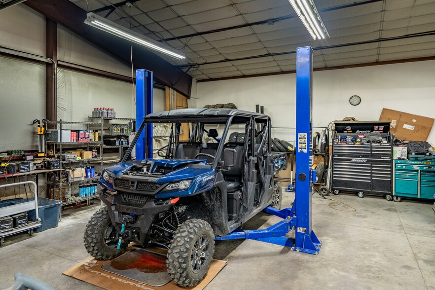 More Photos Of 1190 S 2nd St, Raton General Retail For Sale