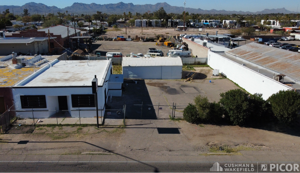 More Photos Of 2517 N 1st Ave, Tucson Freestanding For Sale