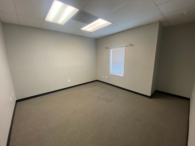 More Photos Of 668 Marina Dr, Charleston Medical For Sale