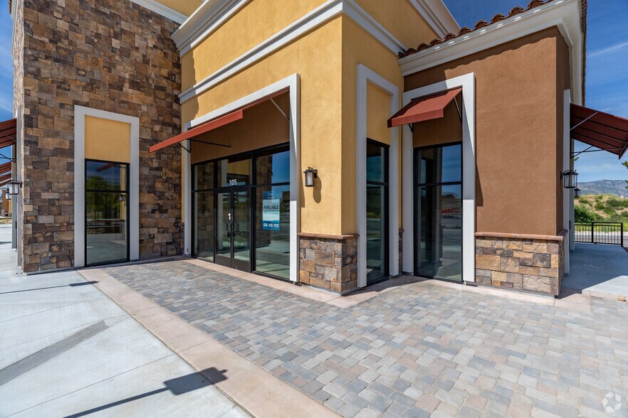 Clinton Keith Rd, Wildomar, CA 92595 For Lease