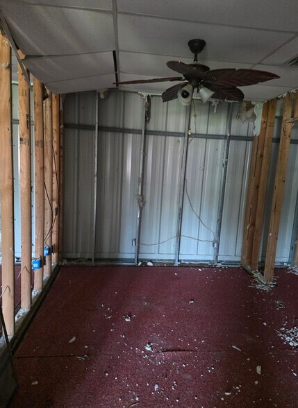 More Photos Of 20904 Hwy 155 S, Flint Self Storage For Lease