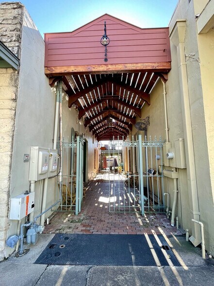 More Photos Of Block of South Baylor Commerce and S. St. Charles St, Brenham Restaurant For Sale