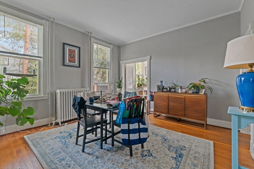More Photos Of 711 Gladstone Ave, Baltimore Apartments For Sale