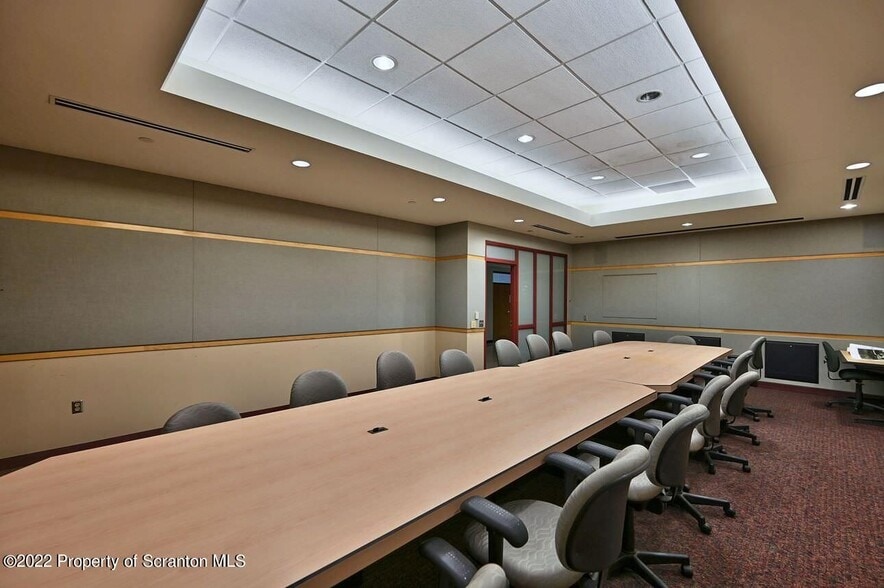 More Photos Of 1300 Old Plank Rd, Mayfield Medical For Sale