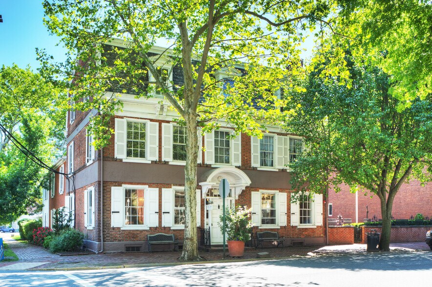 More Photos Of 101 Farnsworth Ave, Bordentown Office For Lease