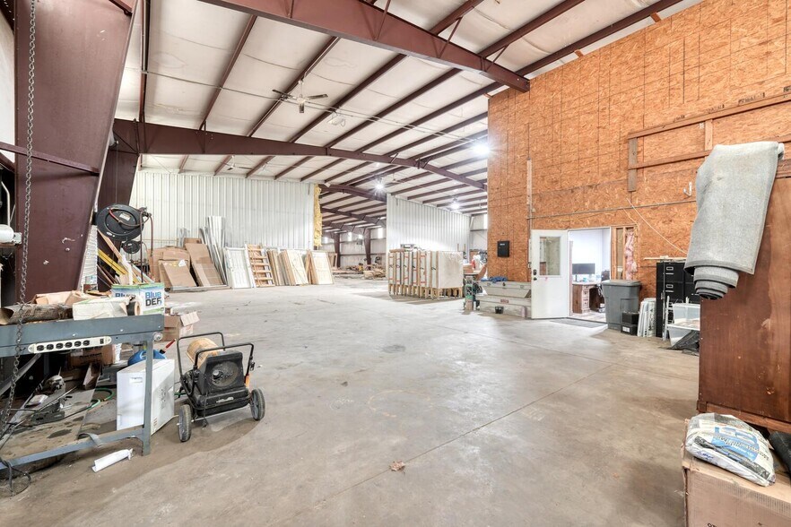 More Photos Of 86 Old Blue Ridge Hwy, Blairsville Warehouse For Sale