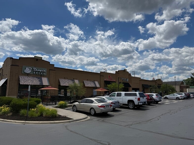 More Photos Of 73-91 N Hamilton Rd, Gahanna Storefront For Sale