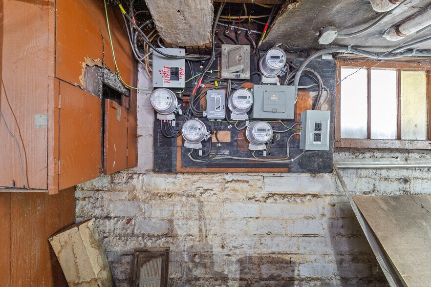 More Photos Of , Cleveland Unknown For Sale