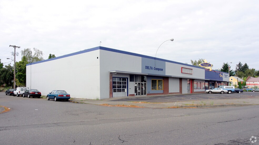 More Photos Of 1410-1450 SE Powell Blvd, Portland Storefront Retail Office For Sale